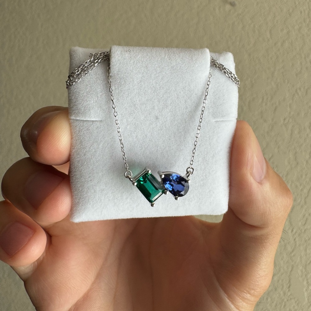 Aurate Emerald and Sapphire necklace